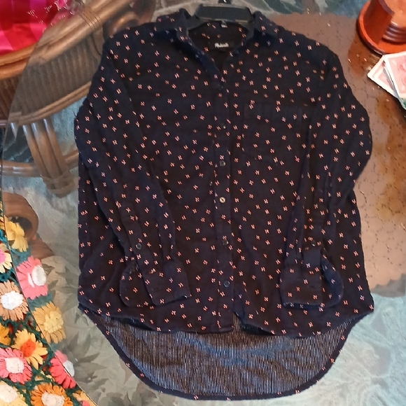 Madewell Dark Blue Shirt with Red Floral Design - Picture 5 of 5